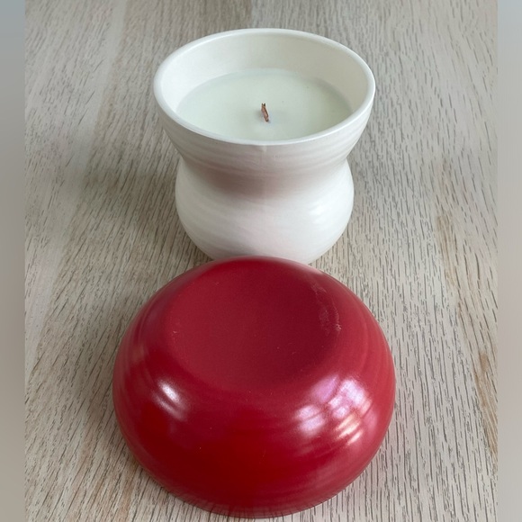 Mahogany Woods Scented candle • High Intensity • 8.8 oz - Picture 5 of 8